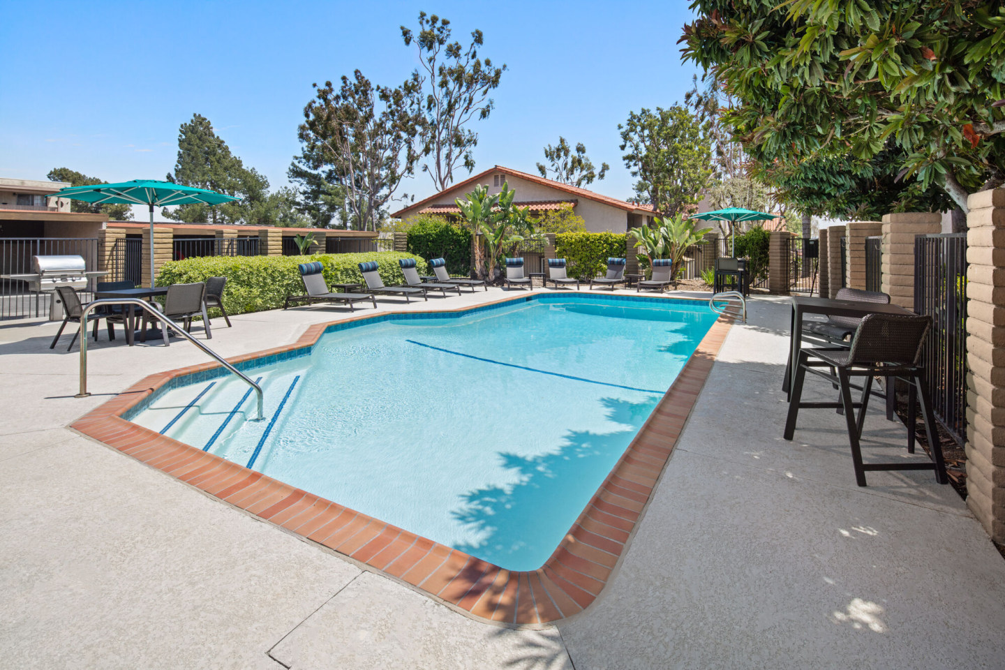 North Upland Terrace Apartments Image 1
