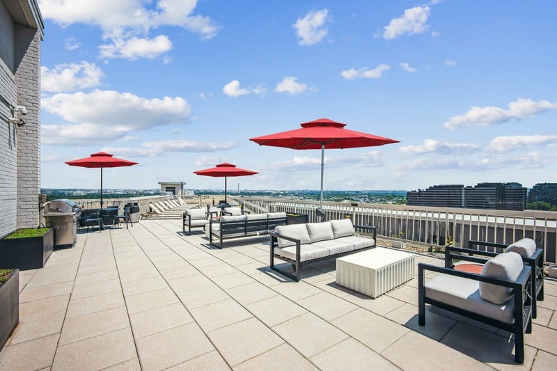 RiverHouse Image 48