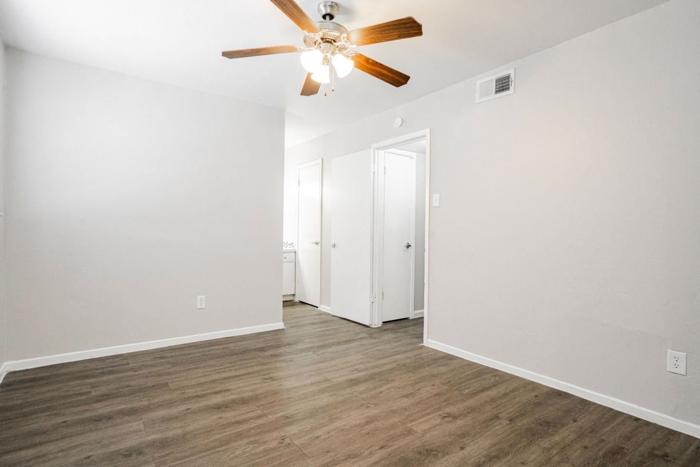 Brookshire Apartments Image 41