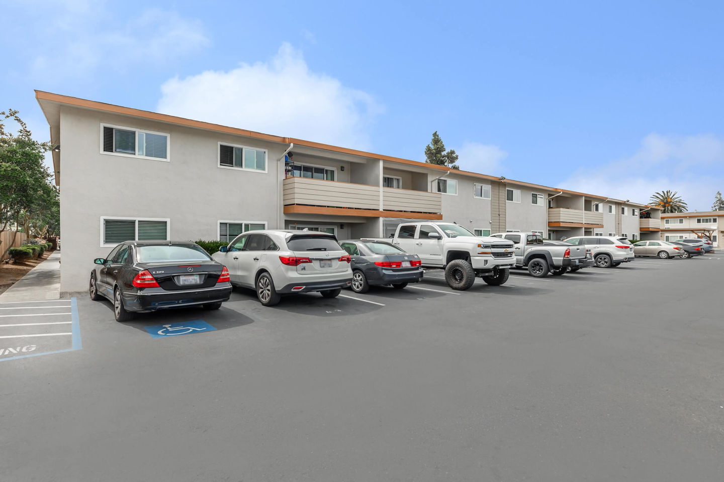Ladera Woods Image 15