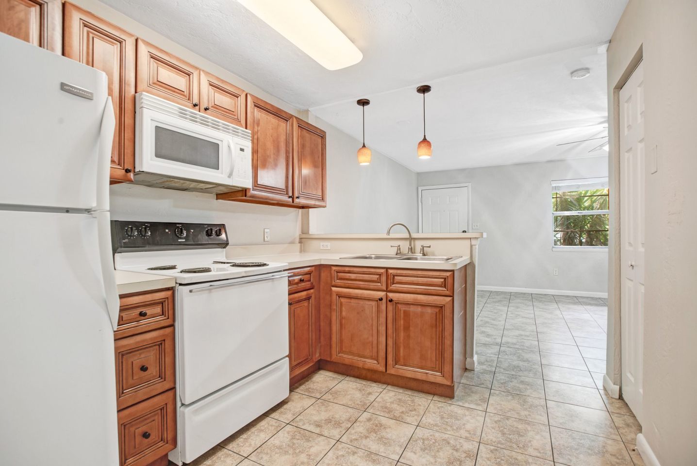 Cypress Villas Image 17
