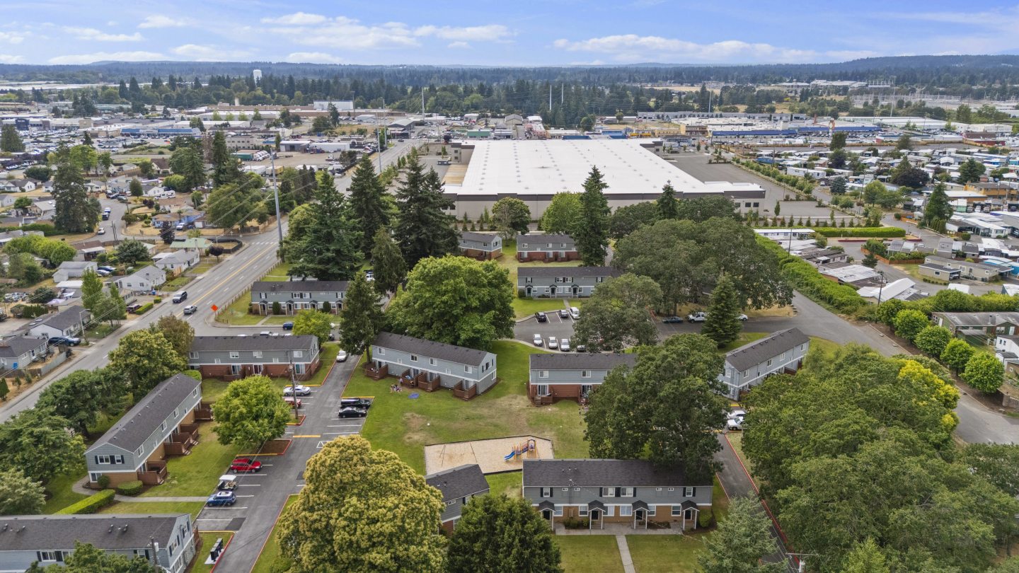 Pacific Walk Townhomes Image 46