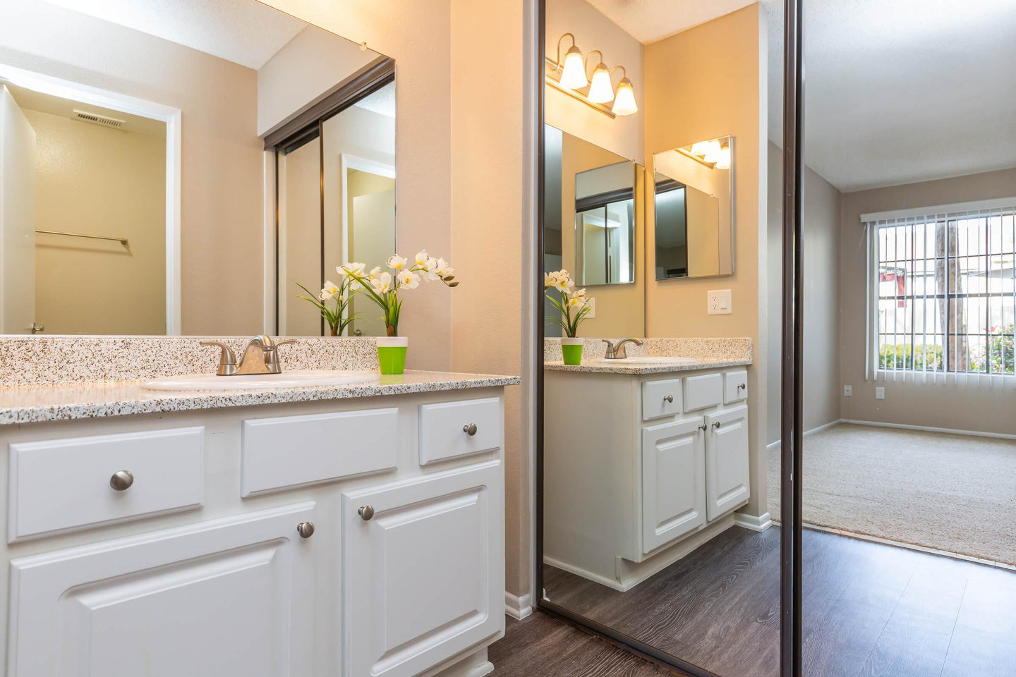 Oak Tree Court Image 34