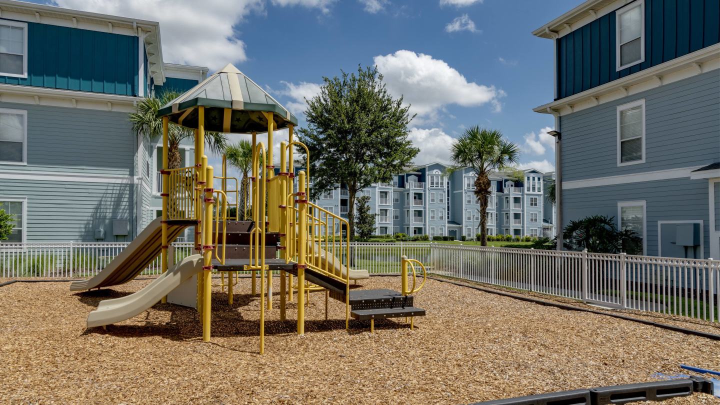 The Enclave at Tranquility Lake Apartments Image 33