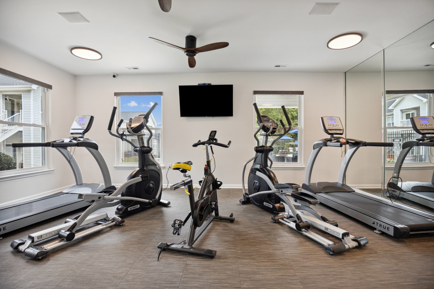 Northridge Crossings Image 36