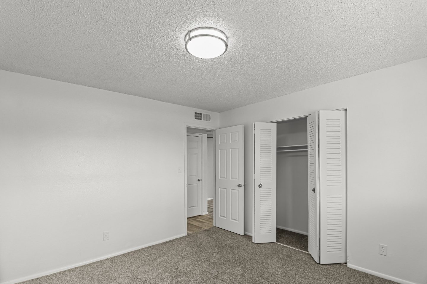 Cibola Village Apts Image 7