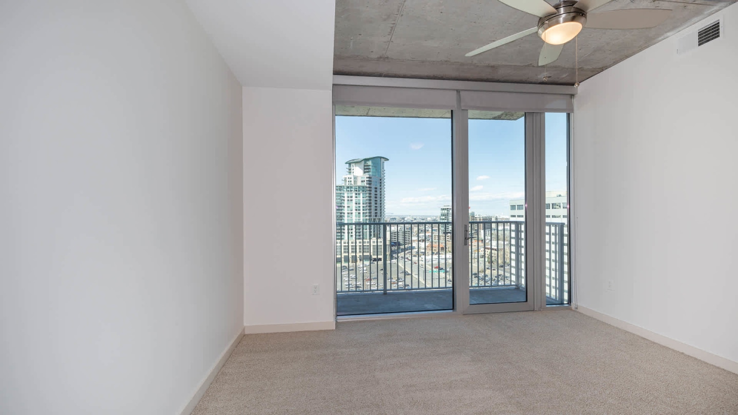 SkyHouse Denver Image 34