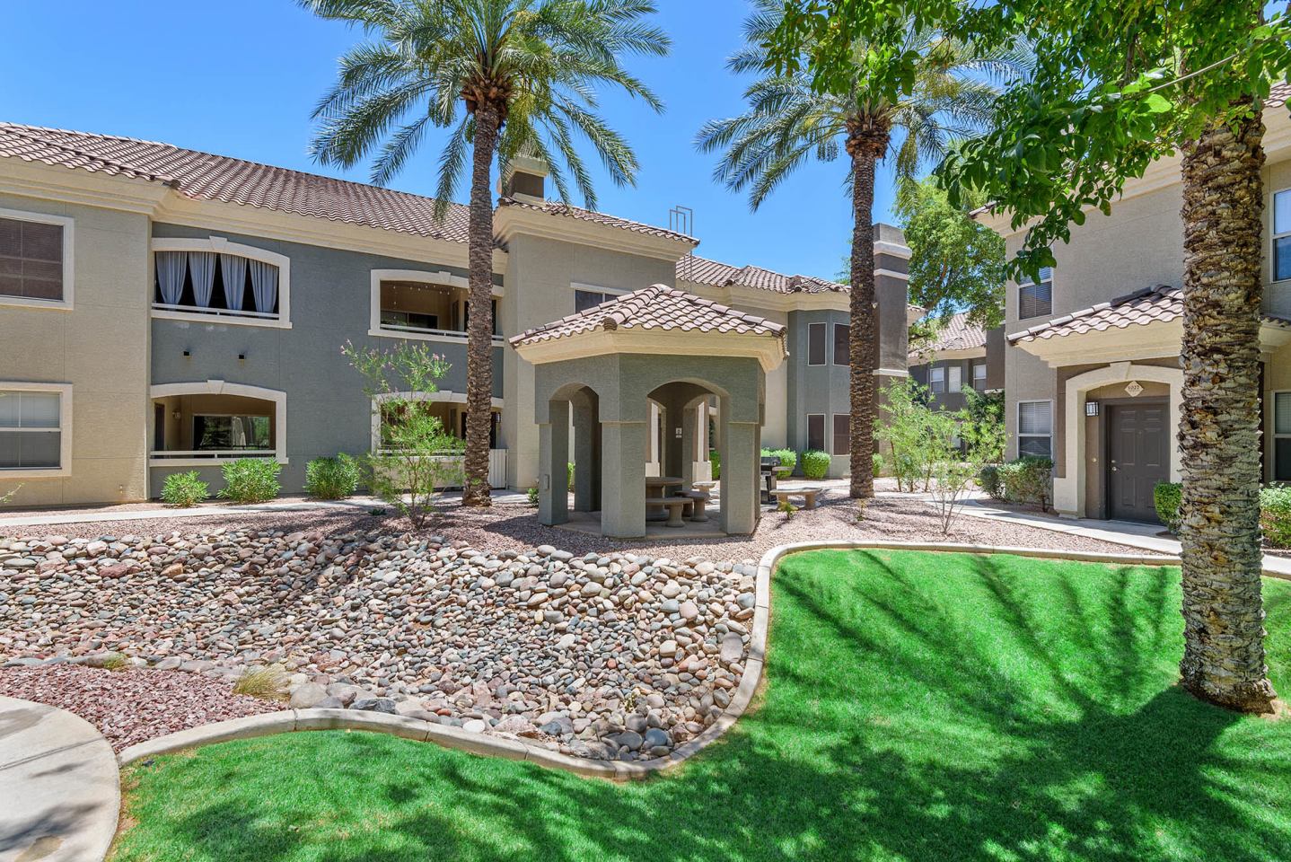 Cambria Apartments Image 19