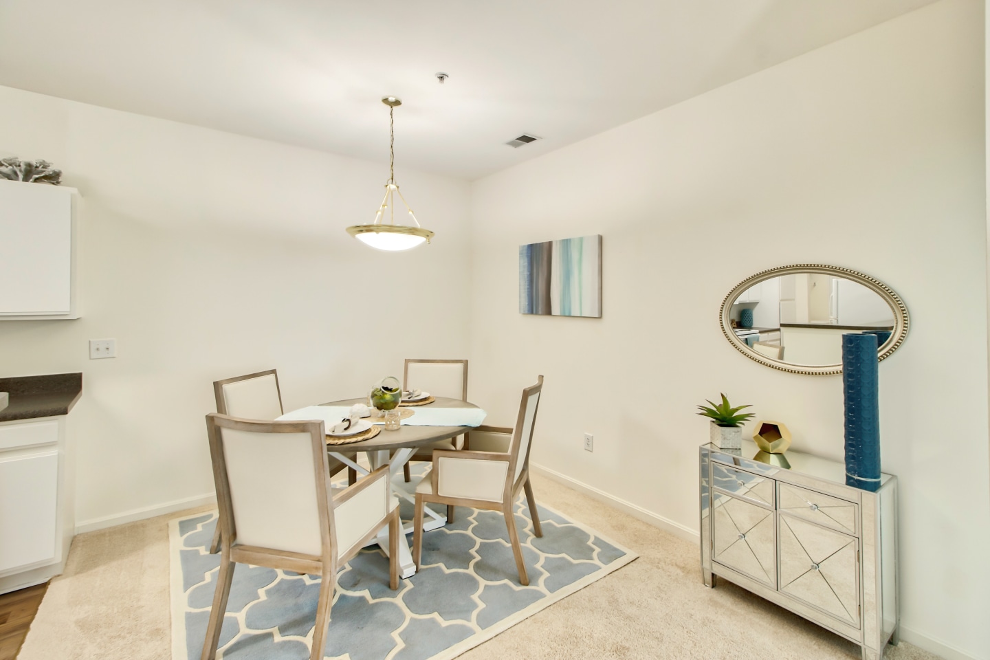 Marley Manor Luxury Apartment Homes Image 31