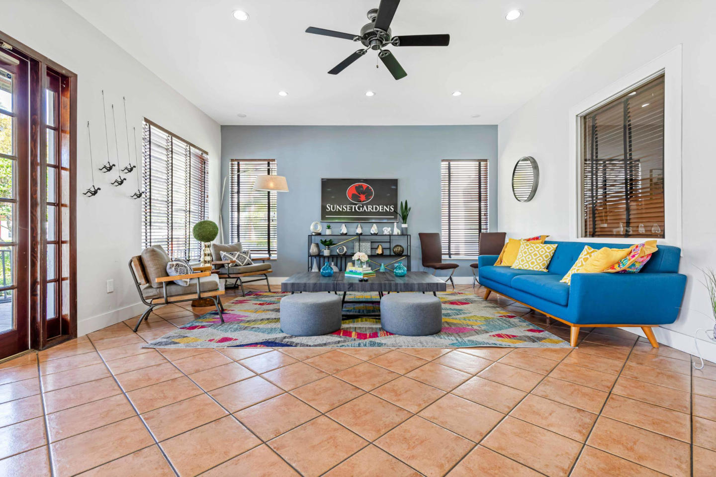 Sunset Gardens Apartments Image 9