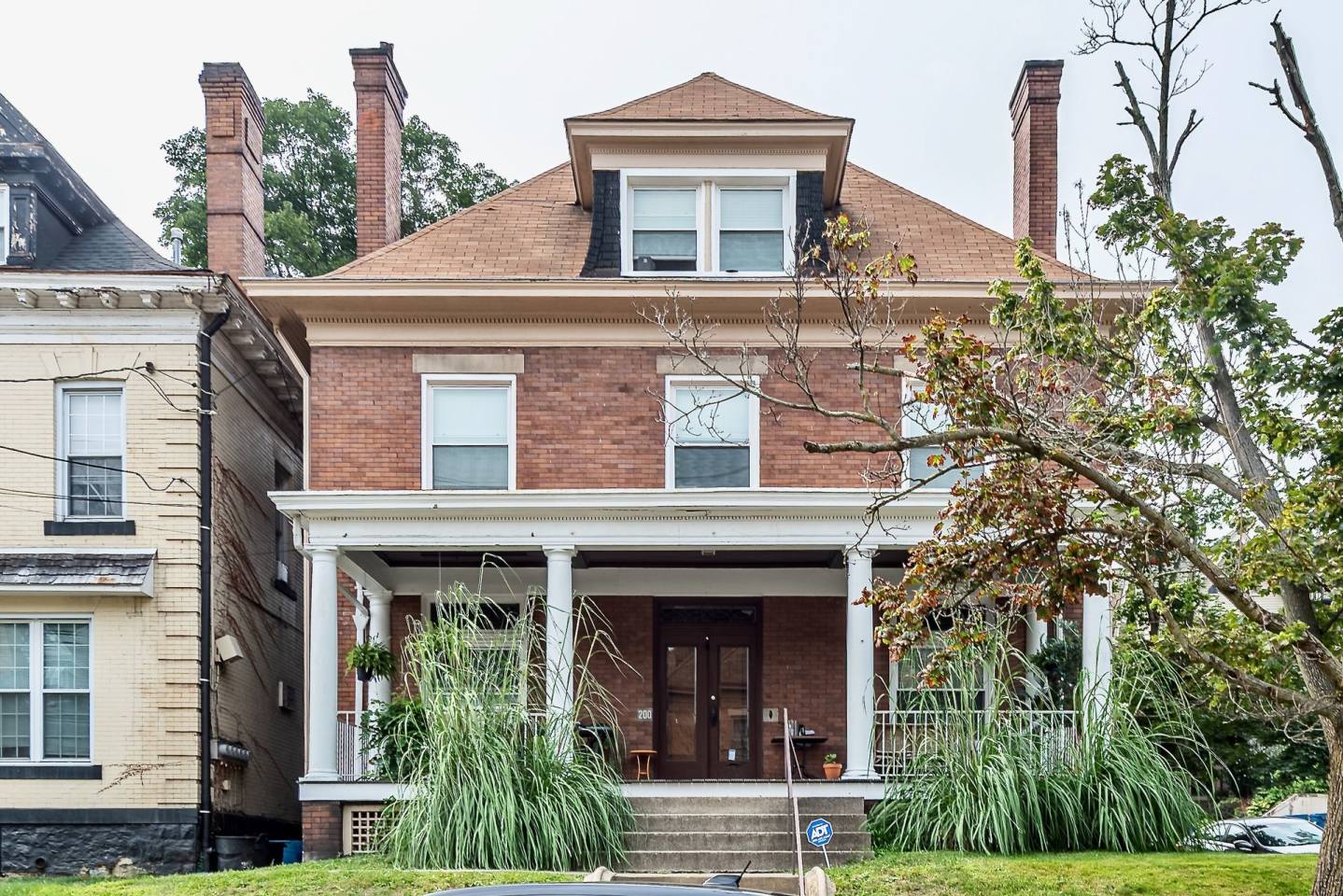 200 Stratford Avenue Image 1