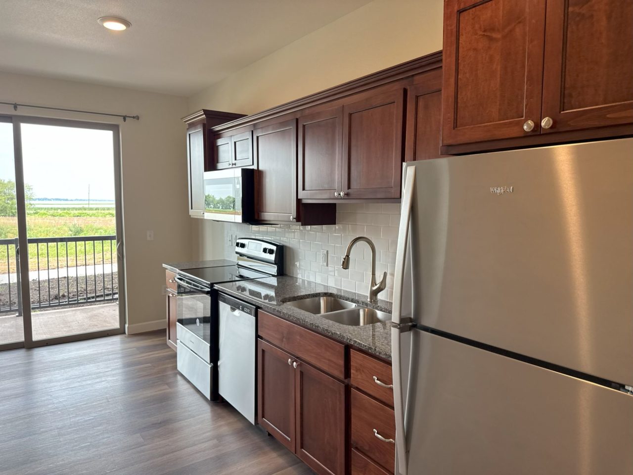 Red Earth Apartments Image 9
