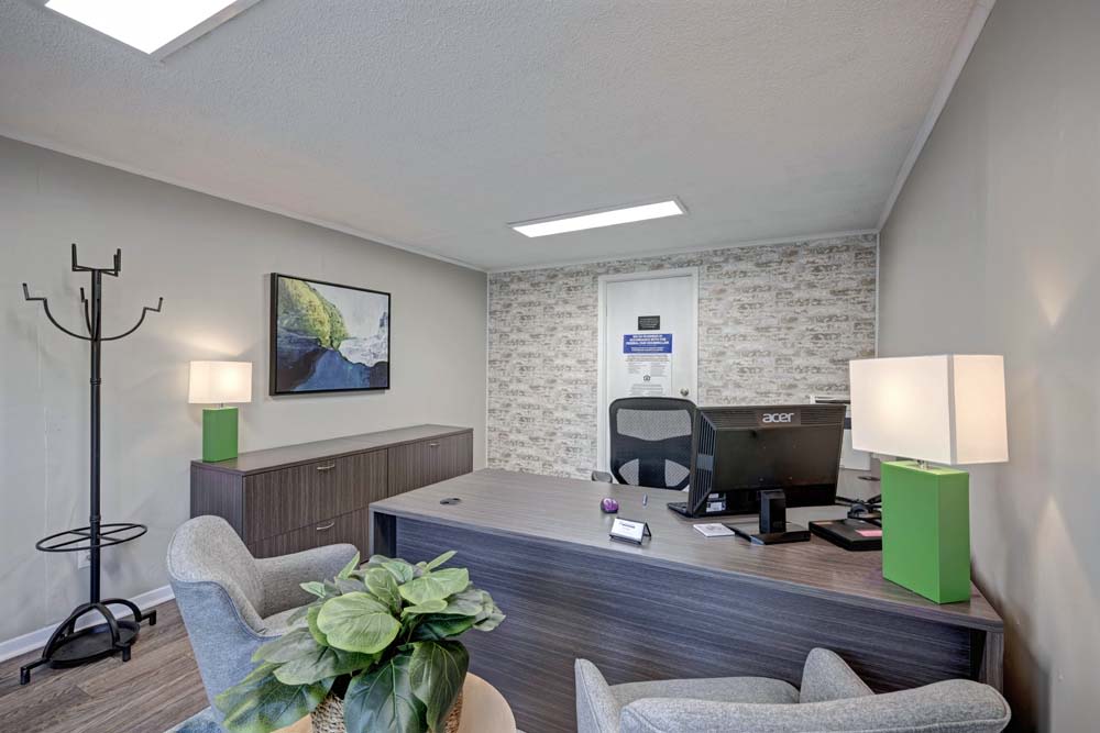Greenglen Apartments Image 1