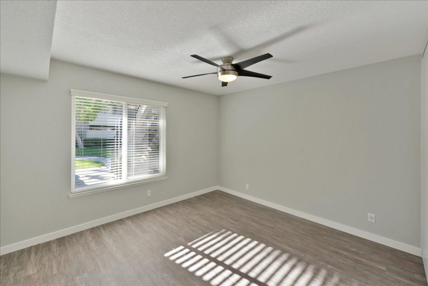 The 3900 Apartment Homes Image 7