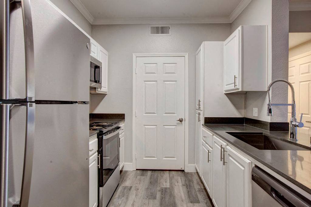 Broadleaf Apartments Image 34
