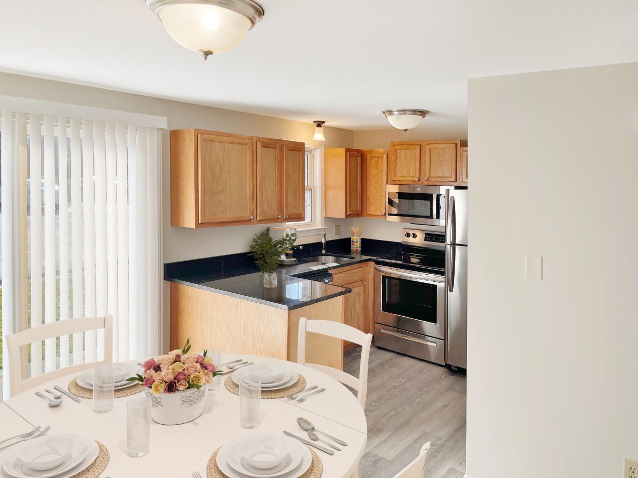 Meadowbrook Village Image 3