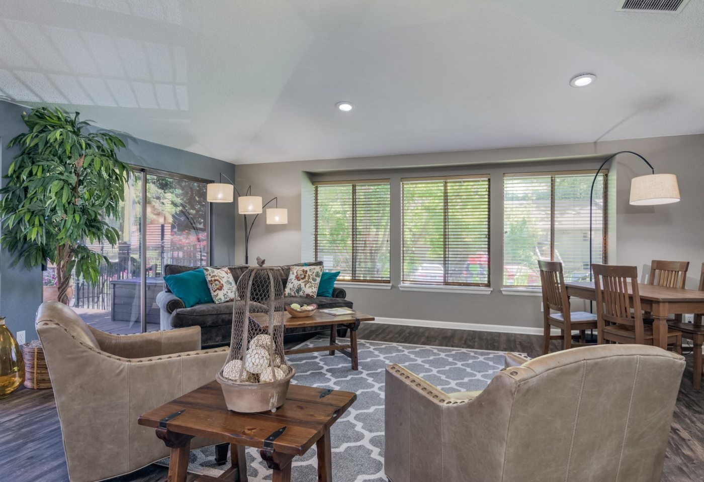 Forest Ridge Image 18