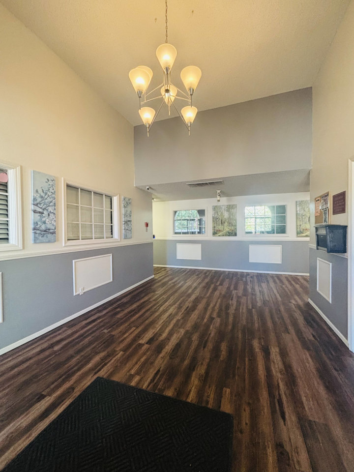 Georgetown Manor Image 3