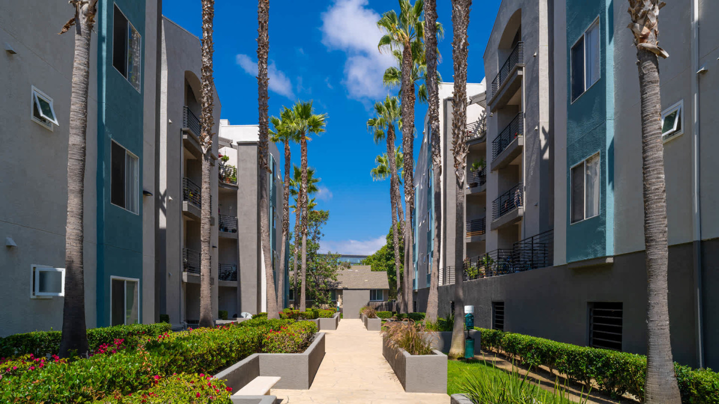 Del Mar Ridge Image 1