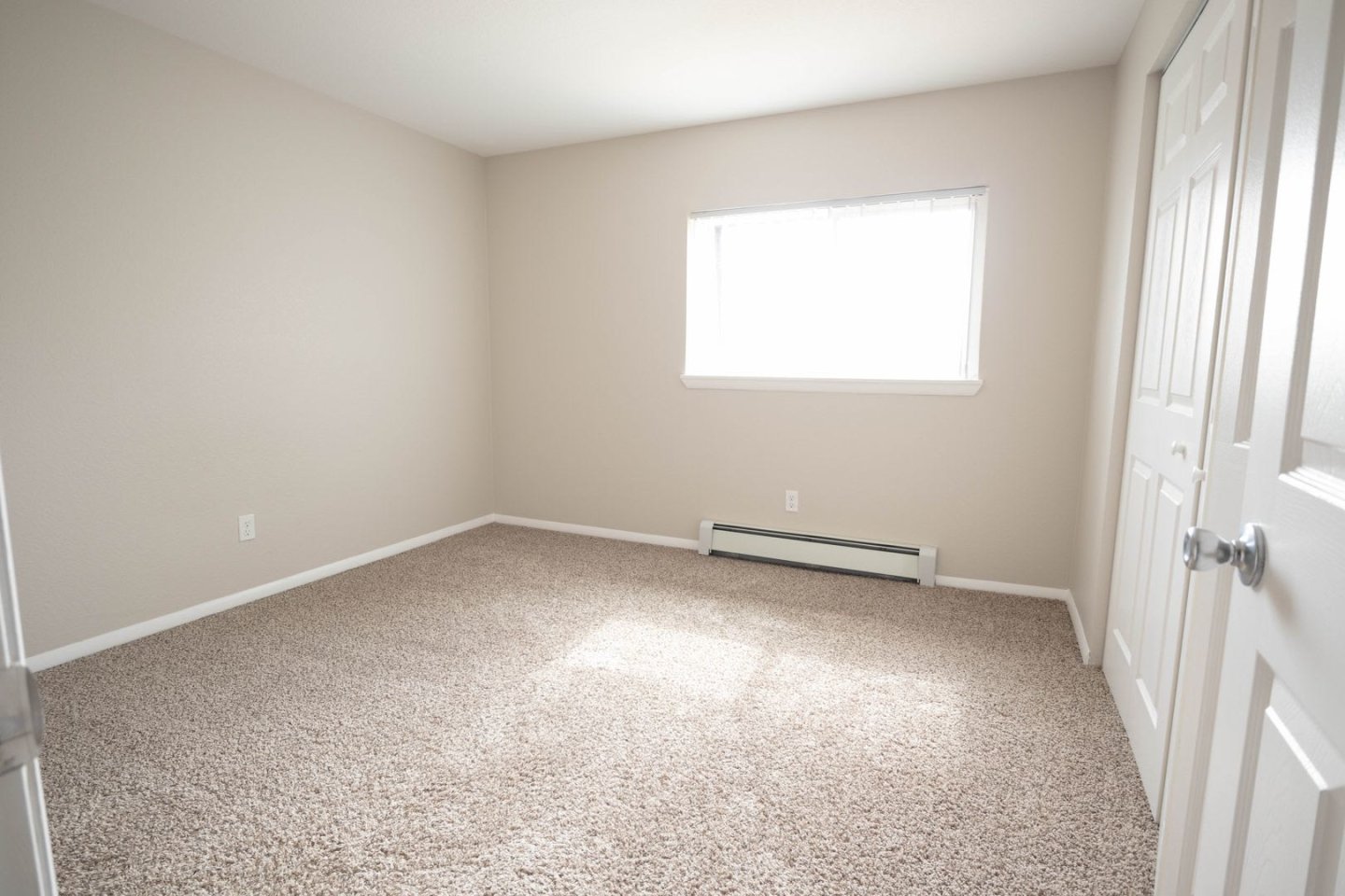 Lamar Village Apartments Image 16