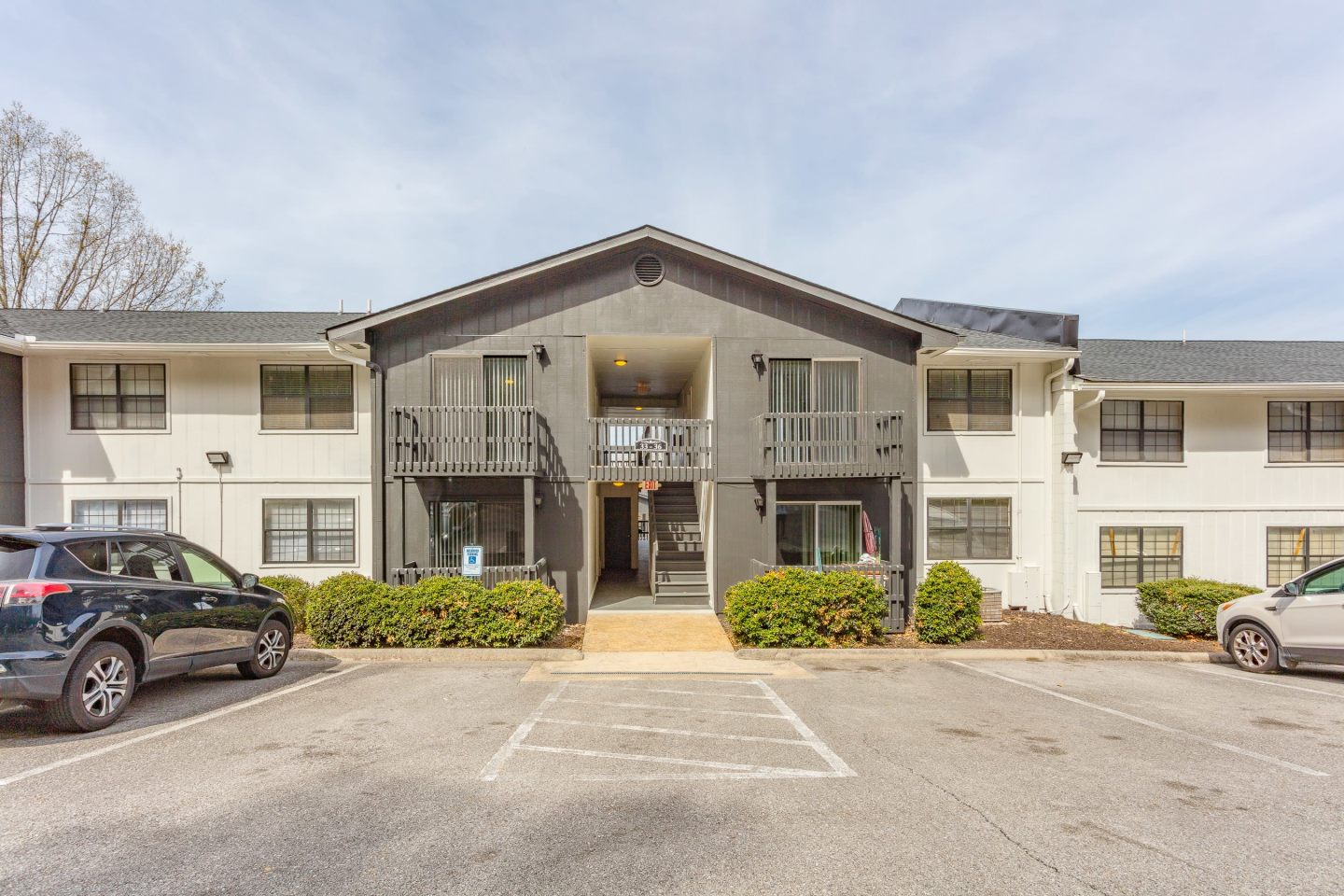 Compass Heights Image 25