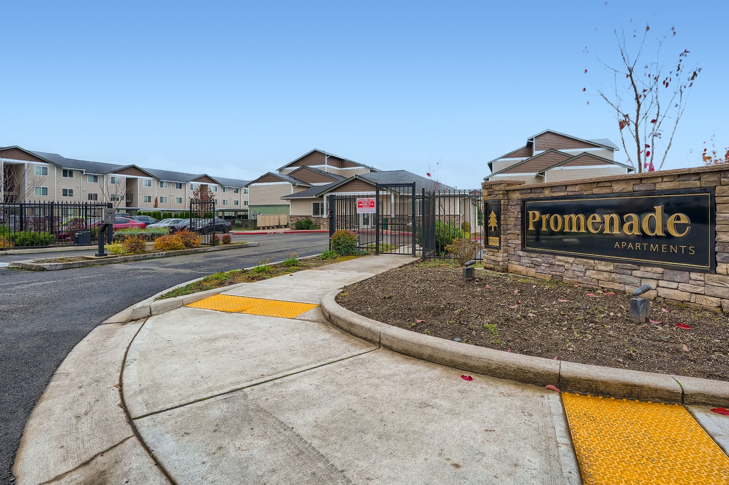 The Promenade Image 13