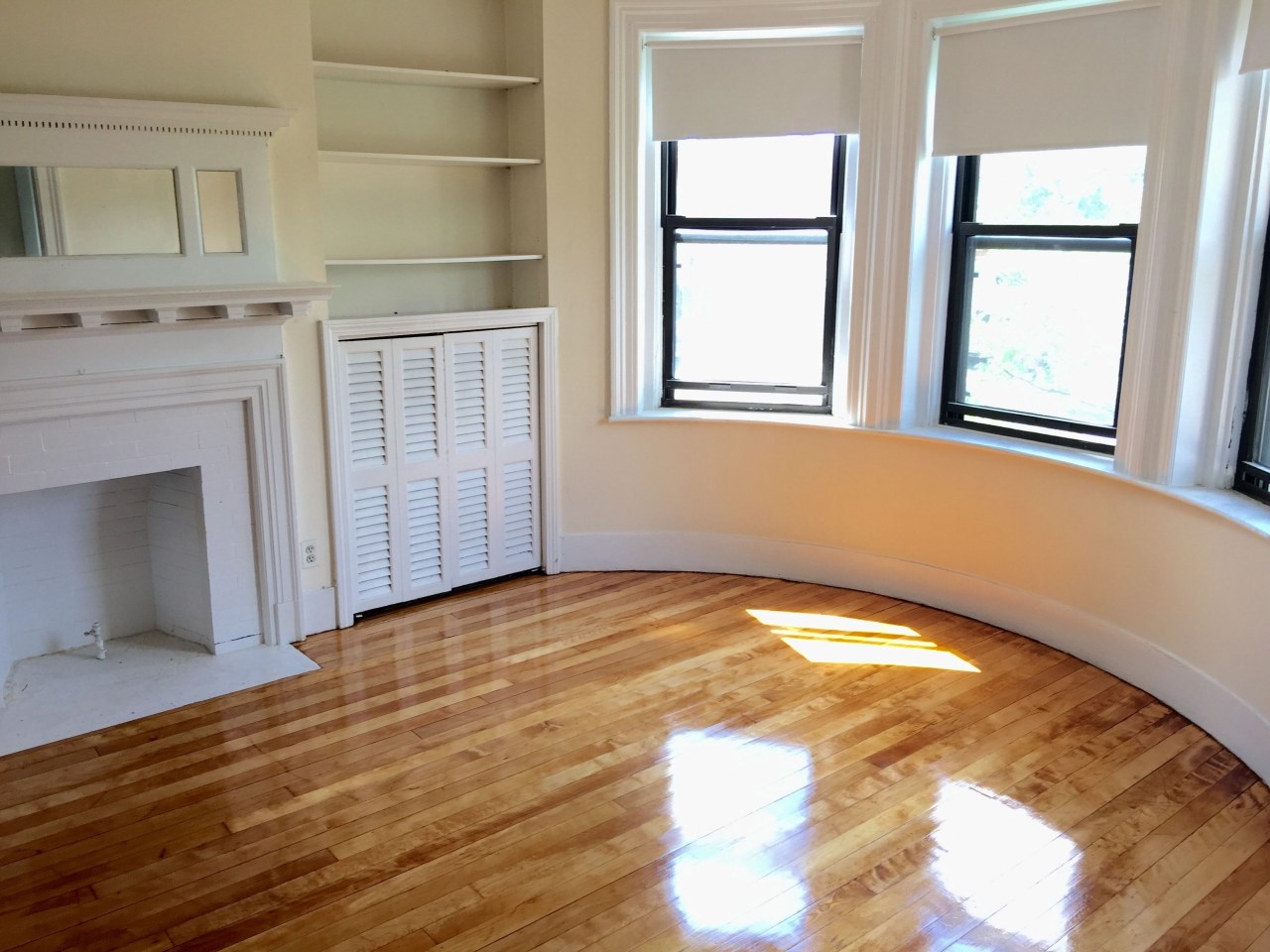 Brighton Avenue Apartments Image 20