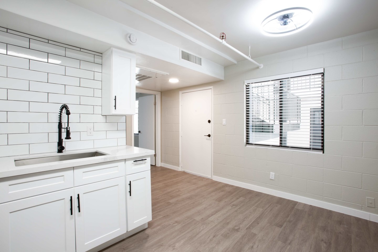 University Lofts - Student Housing Image 16