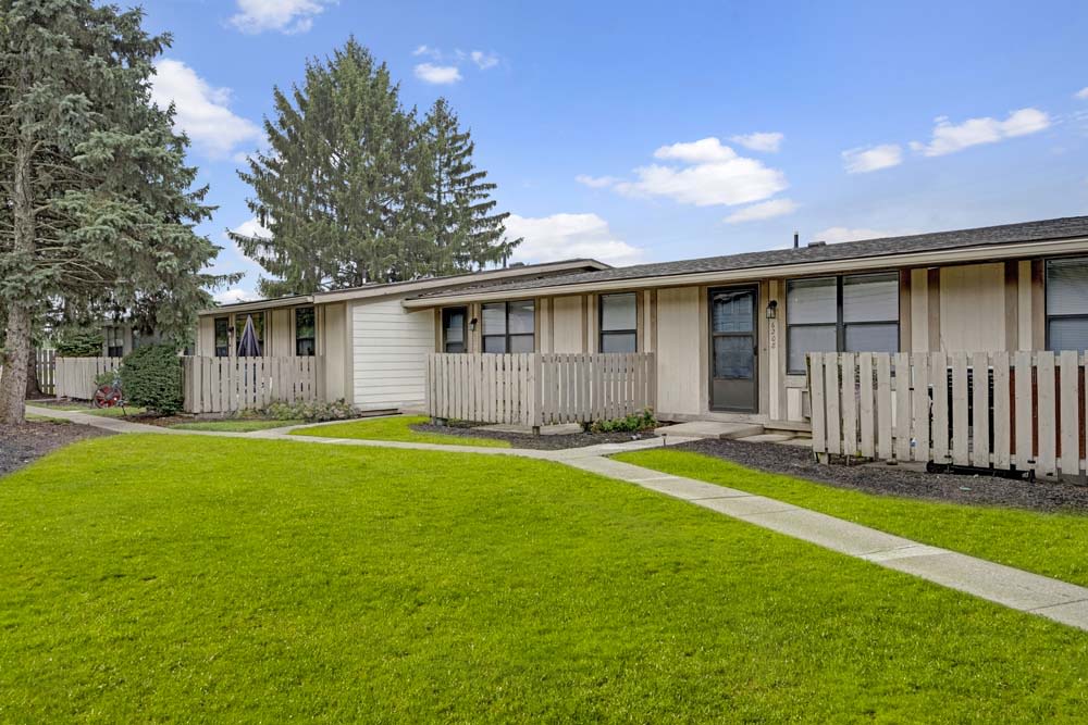 Stonehenge Apartments Image 5