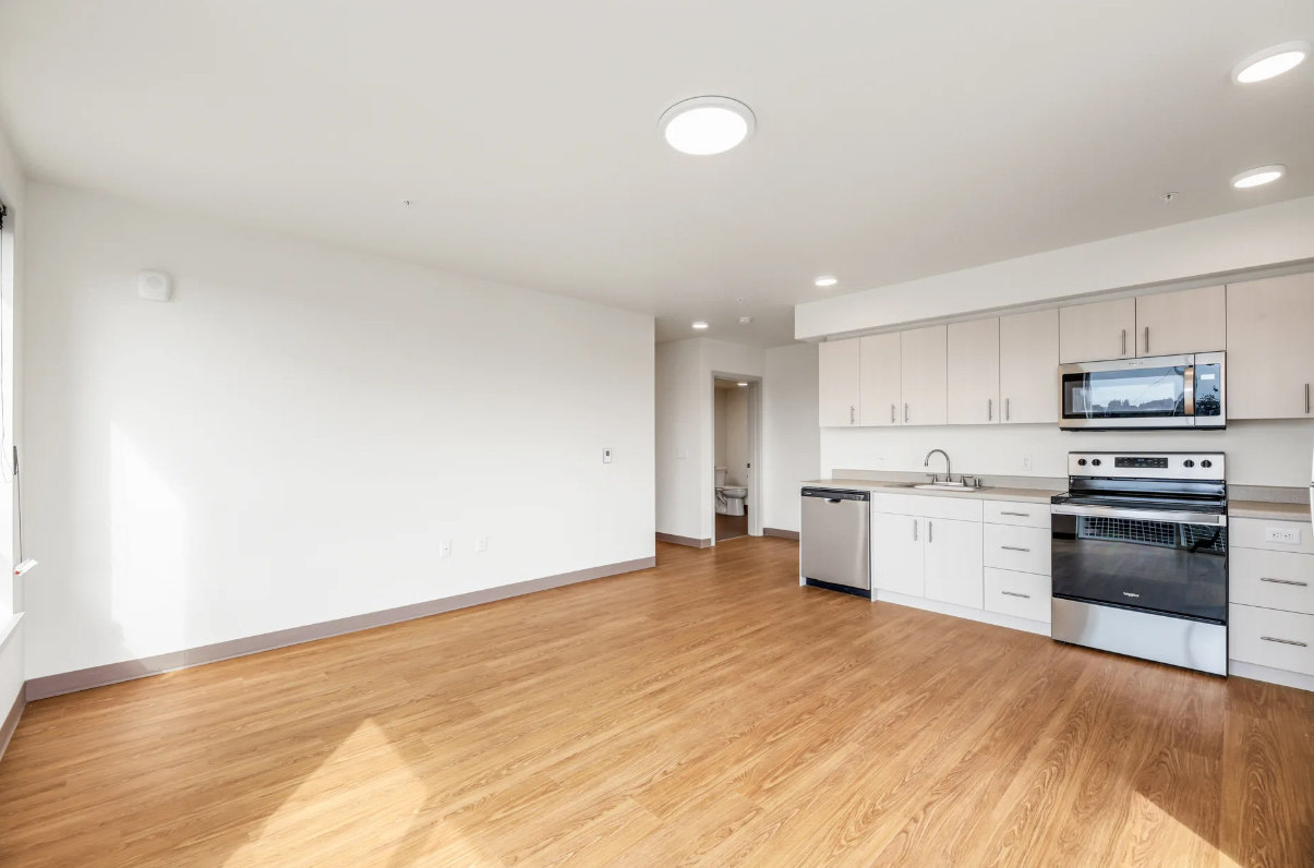 Tahoma Valley Apartments - Affordable Housing Image 20