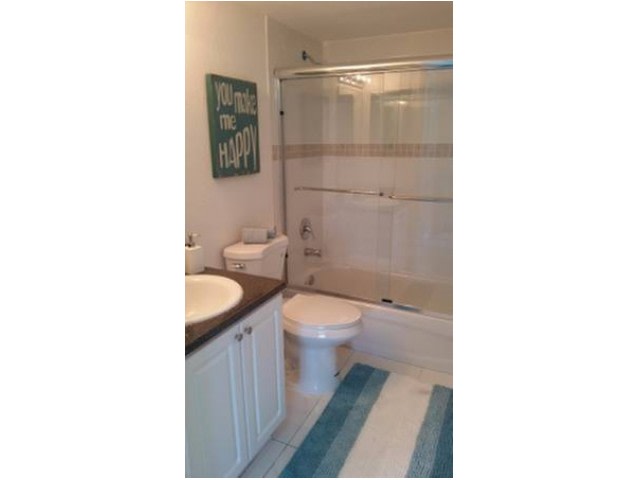 International Club Apartments Image 12