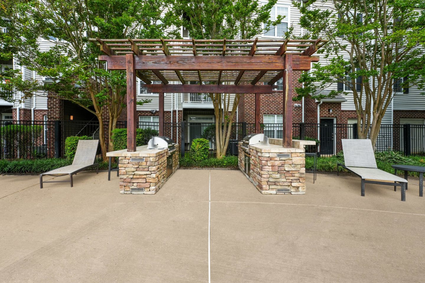 Cameron Court Image 39