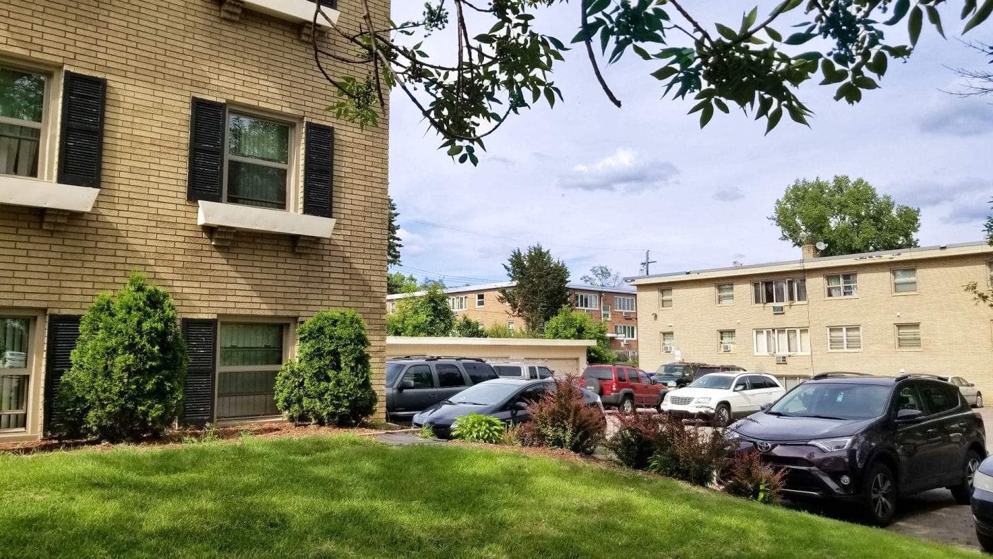 English Conway Place Image 18