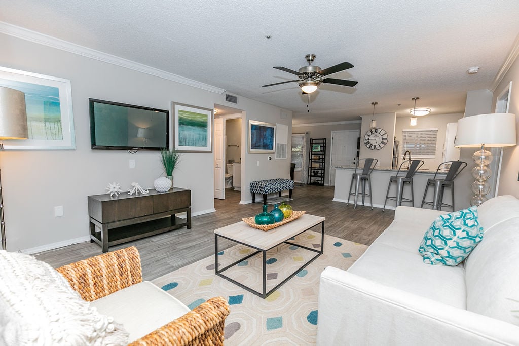 1401 West Paces Image 33