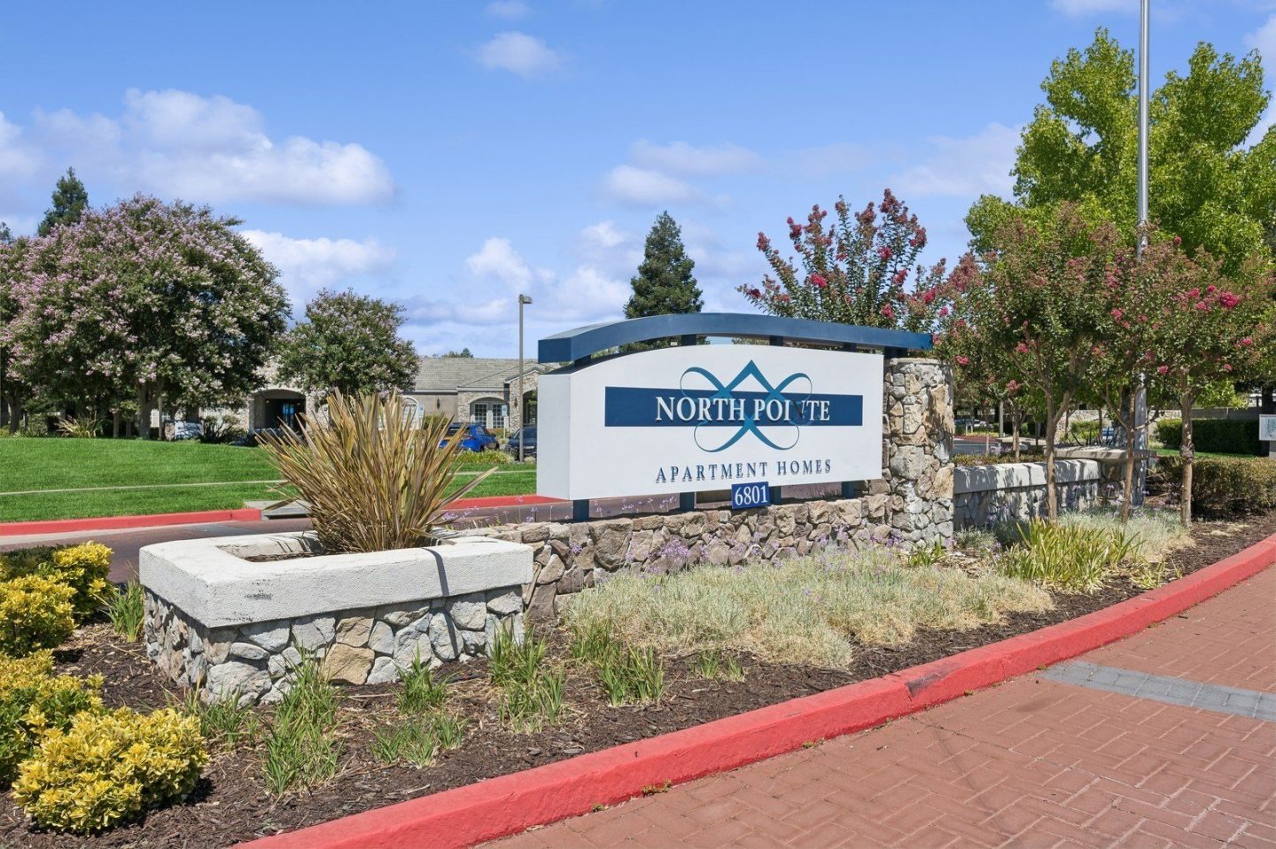 North Pointe Image 13