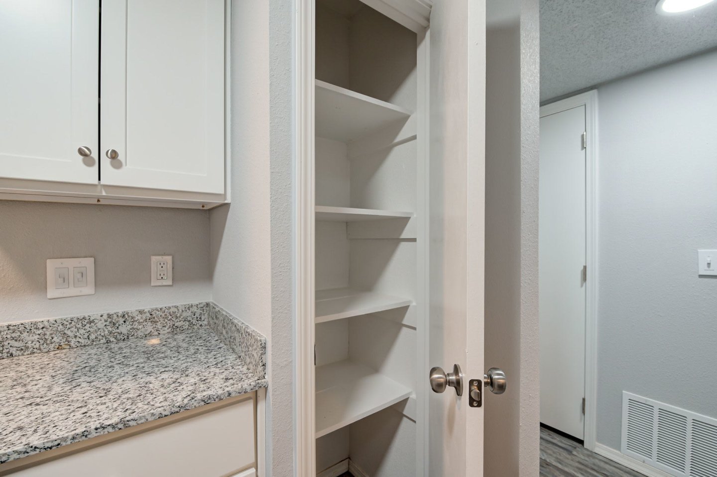 The Brickson Apartments Image 12