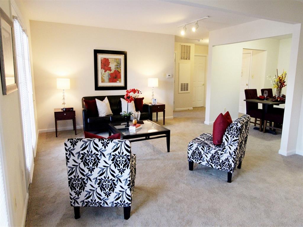 Senior Housing - Kentlands Manor Senior Apartments Image 11