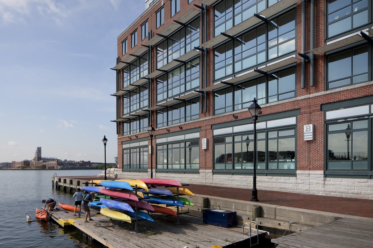 1305 Dock Street Image 23