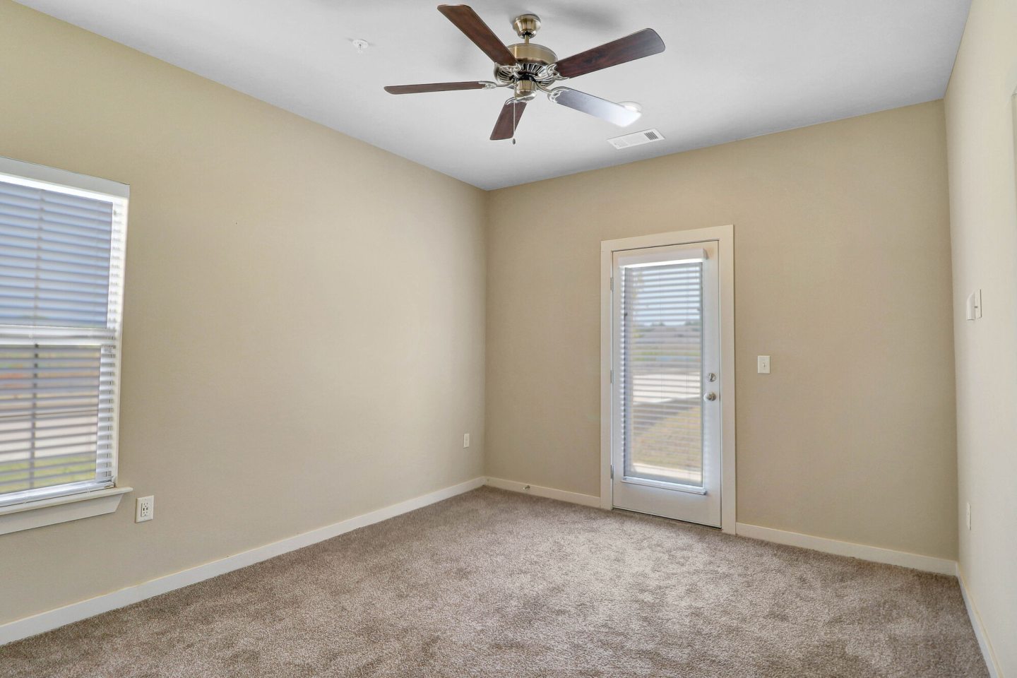 Reserve at Chaffee Crossing Image 47