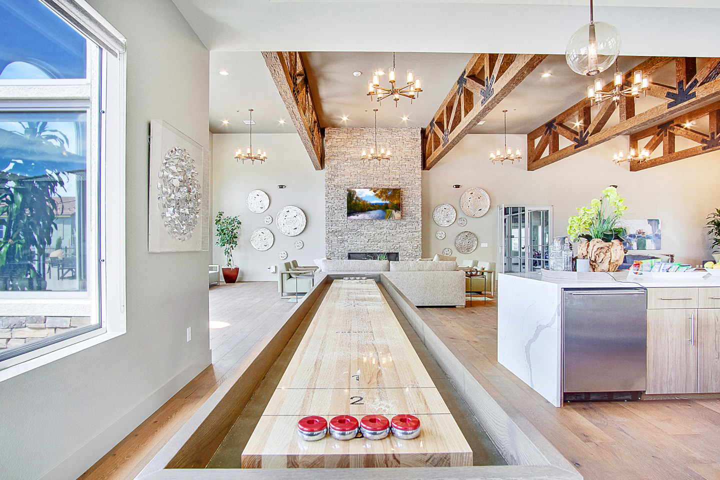 VIDA LUXURY LIVING Image 4
