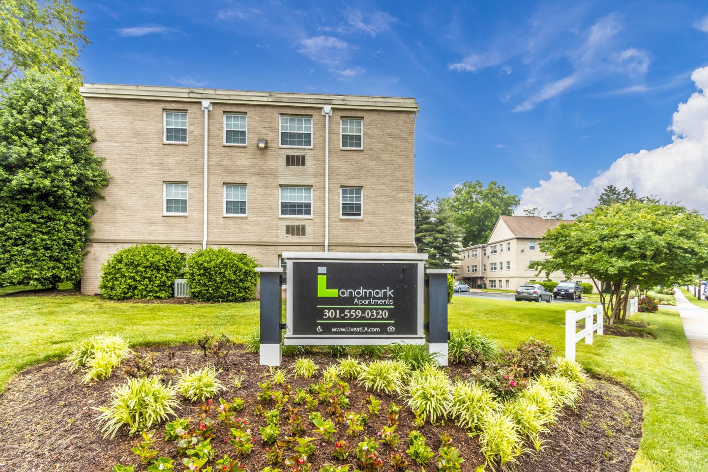 Landmark Apartments Image 1