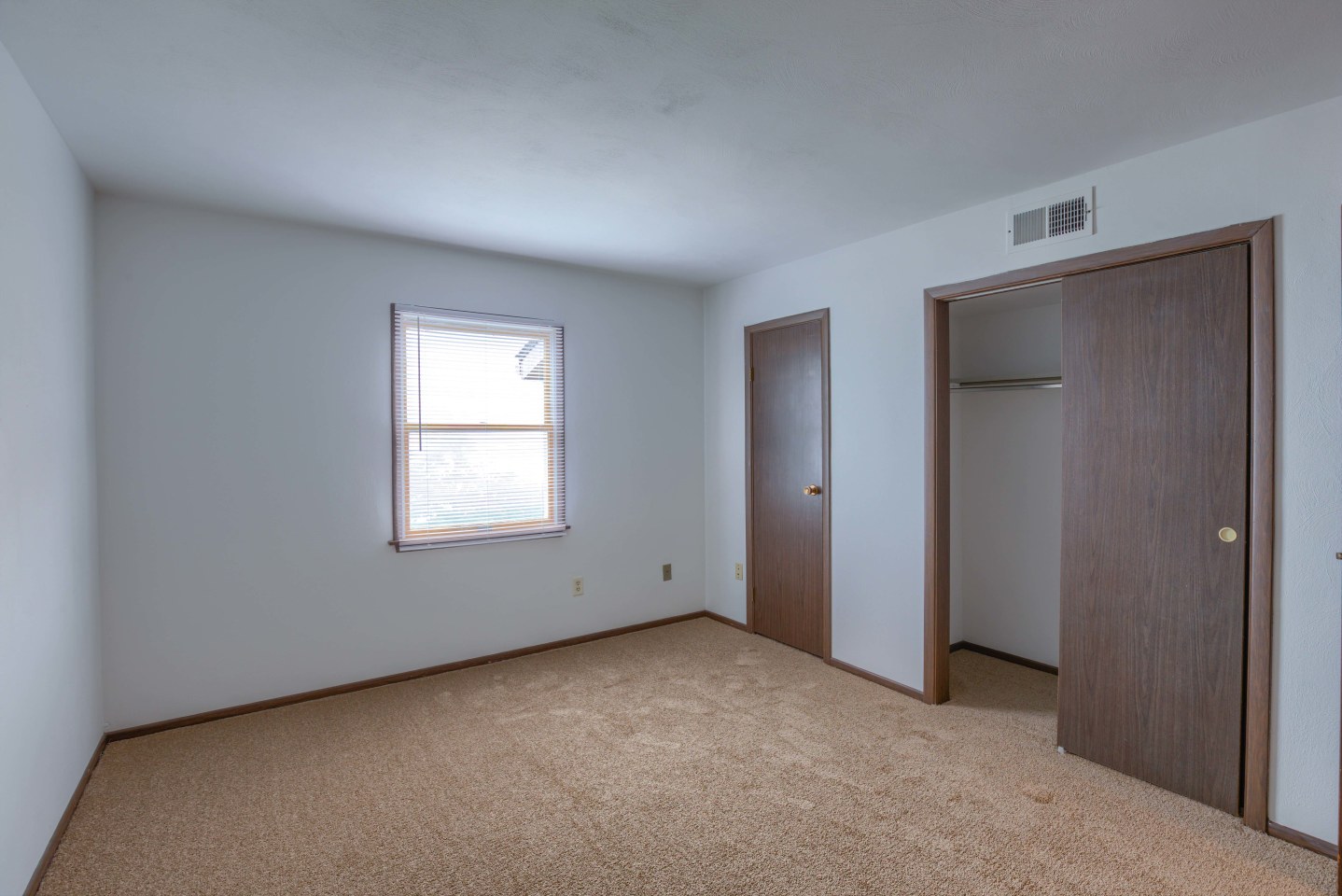 The Villas at Bon Vista Apartment Homes Image 8