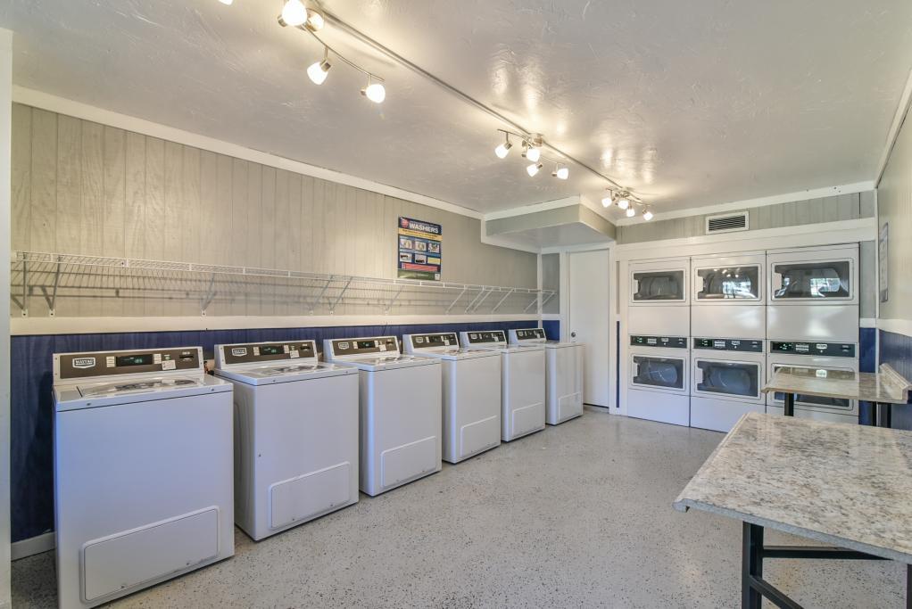 Avalon Apartments Image 10