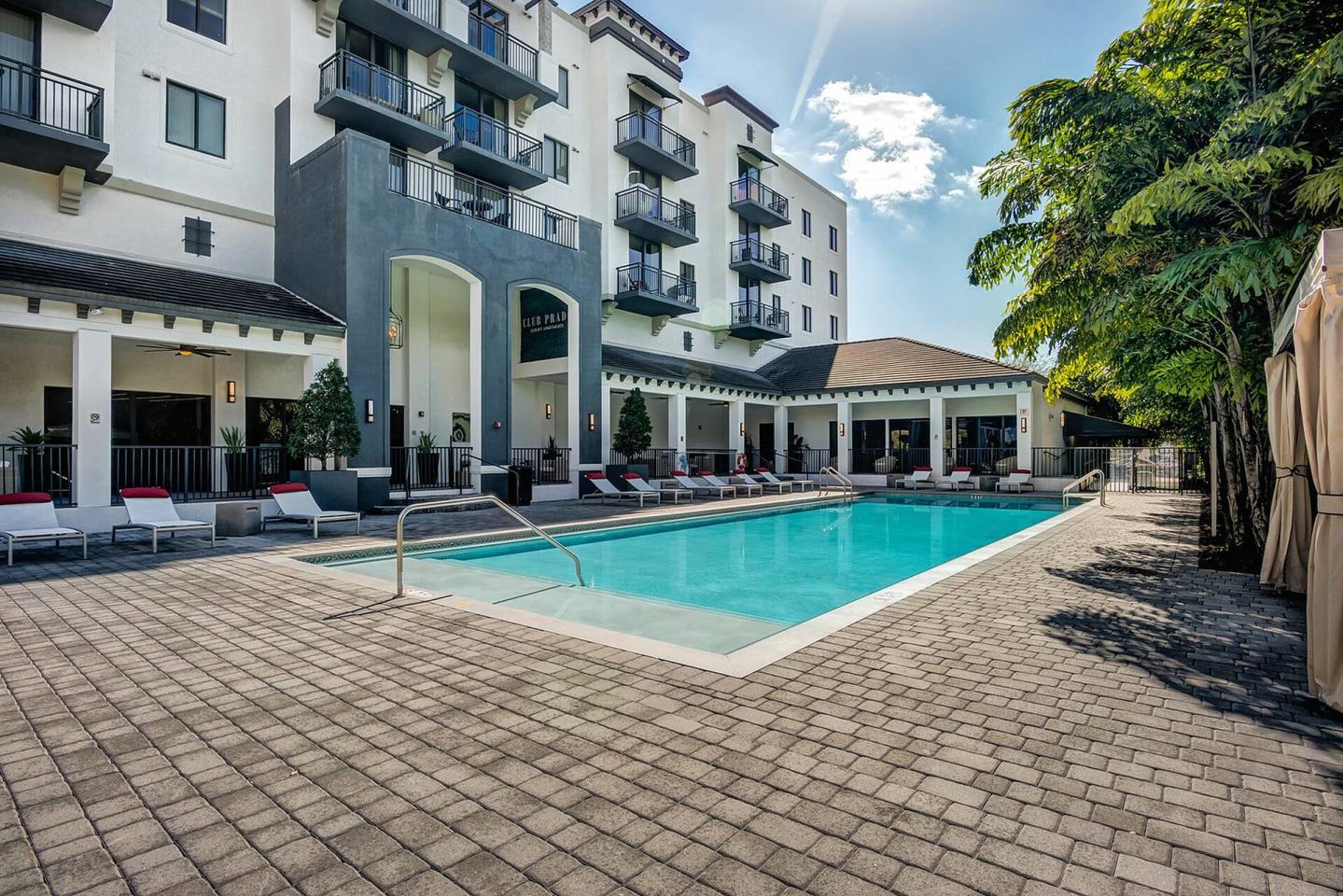 Club Prado Image 13