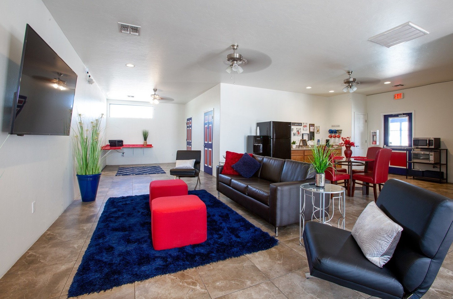 University Manor Apartments Image 16