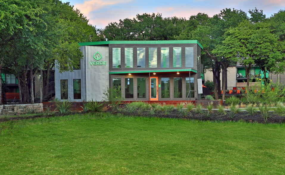Verde Apartments Image 13