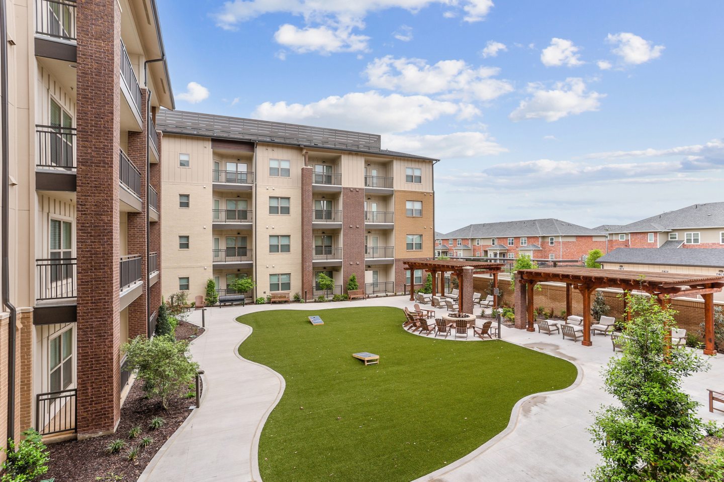 Wildwood Luxury Urban Homes Image 1