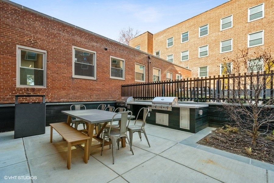 Carver Slowe Apartments Image 39