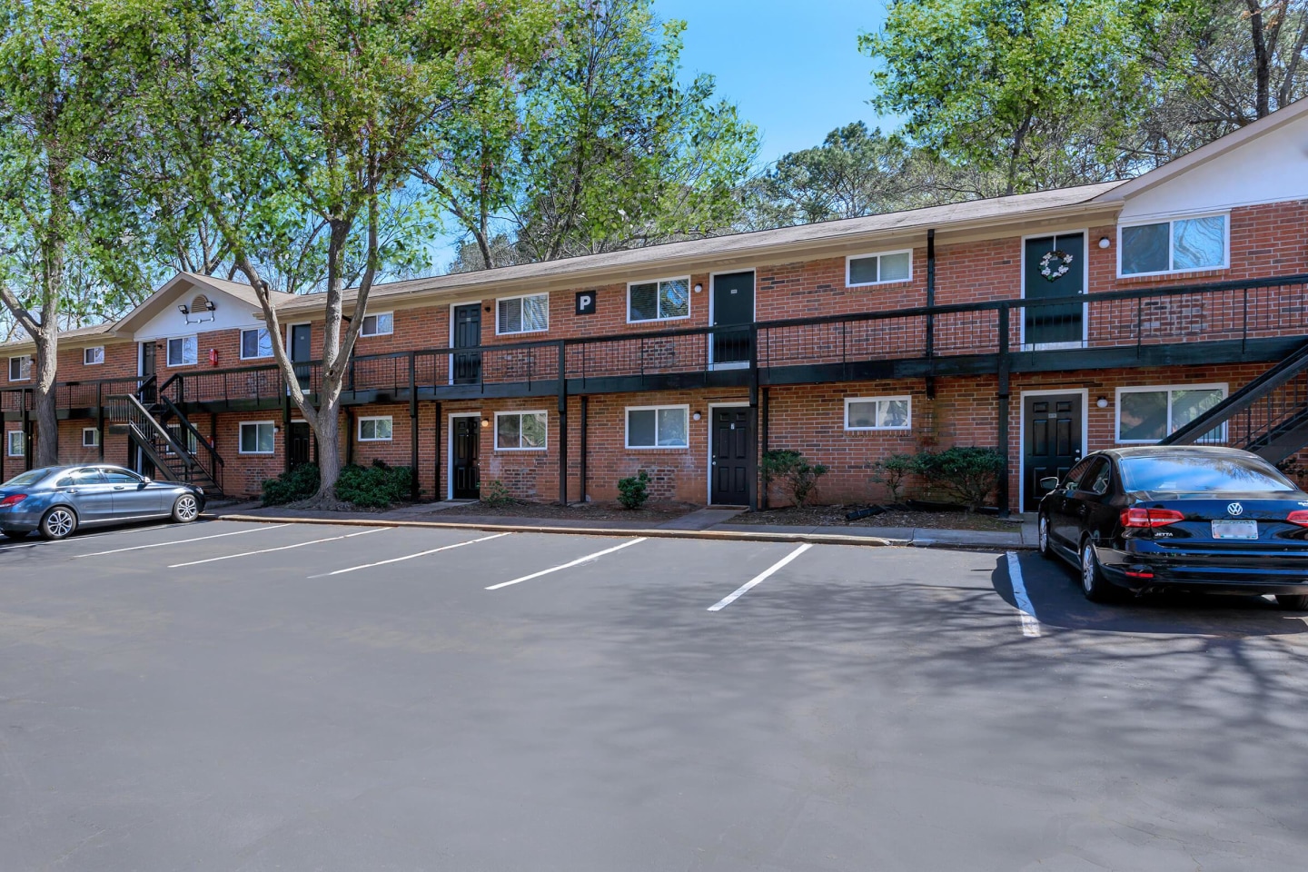 Belmont Crossing Image 12