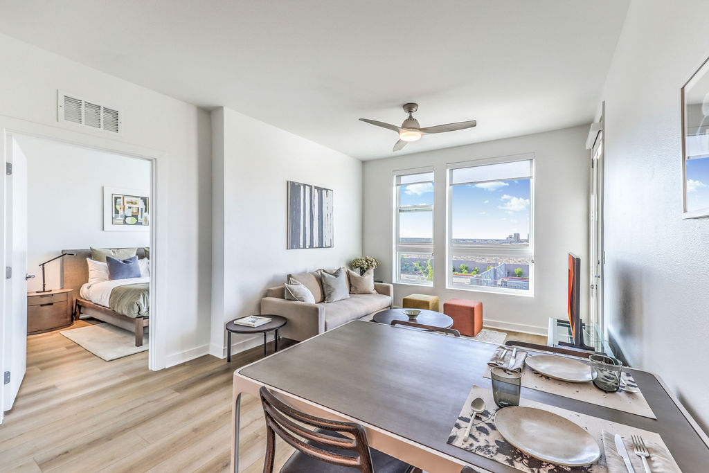 Ariva Luxury Residences Image 39